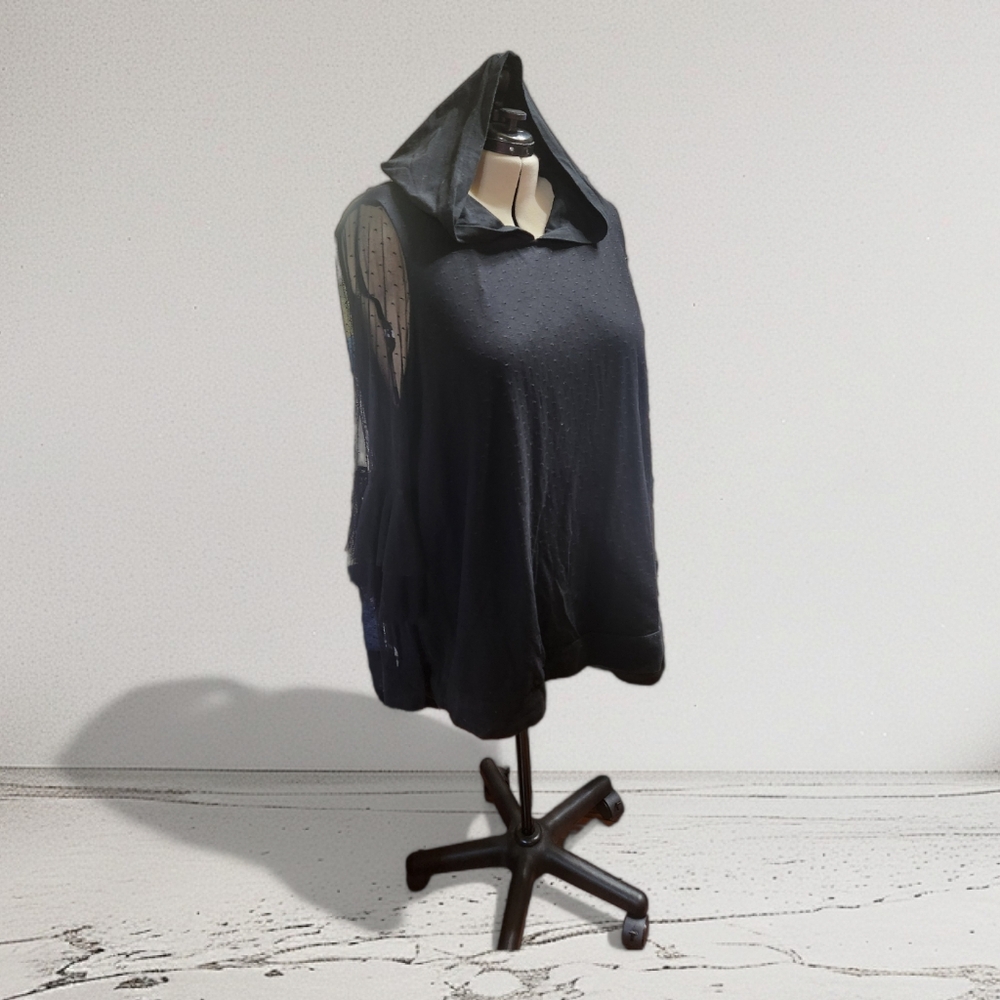 LIVI ACTIVE BY LANE BRYANT BLACK HOODIE WITH LACE SLEEVES 26/28 EUC - Picture 3 of 9